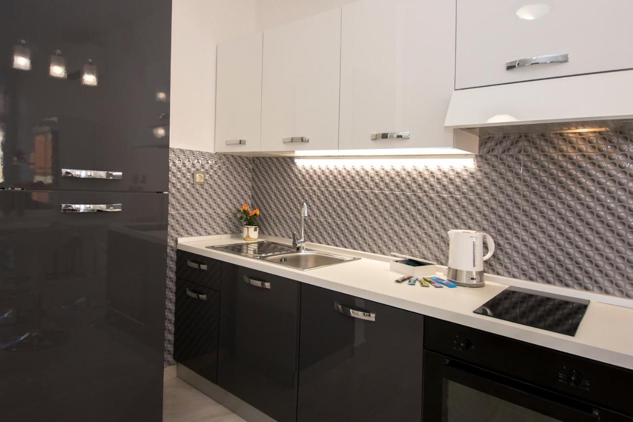 Sibenik City Center Apartment Sonia Buitenkant foto