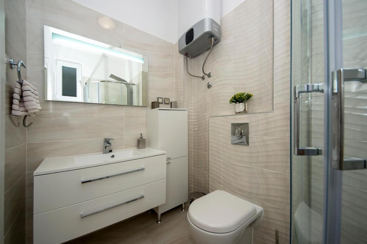 Sibenik City Center Apartment Sonia Buitenkant foto